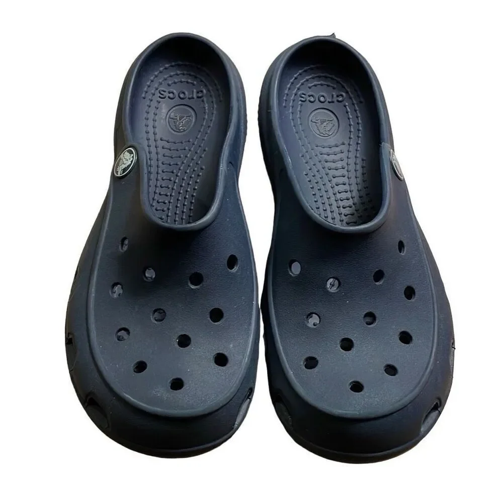 EUC Navy Blue Crocs Feminine Non-Clunky Slip On Clogs - Size W5/J2 - Rare Style!